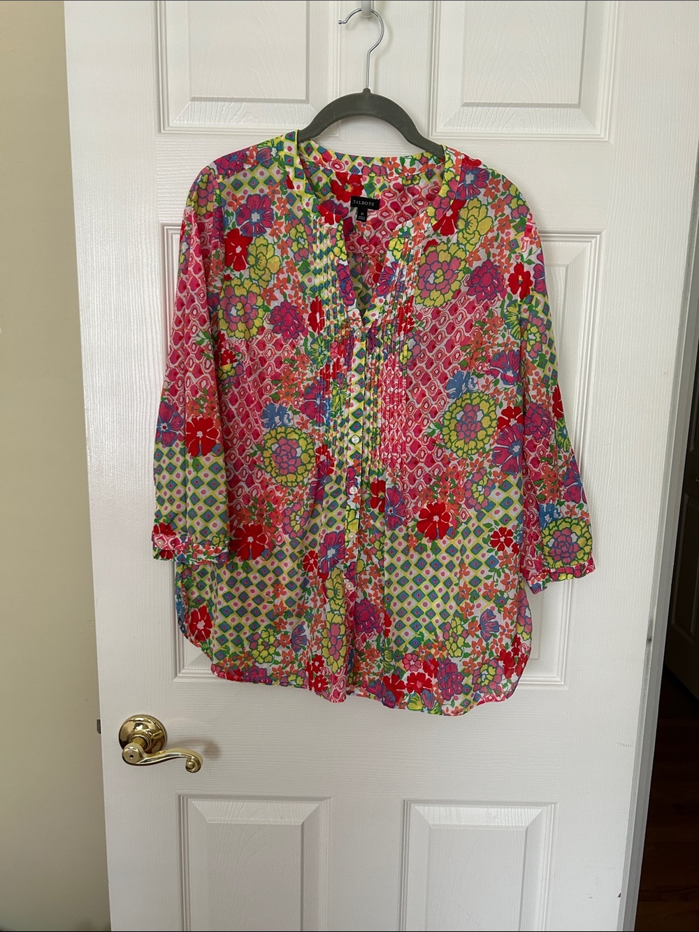 Talbots 100% Cotton Vibrant Pink Floral Patchwork Blouse Sz M